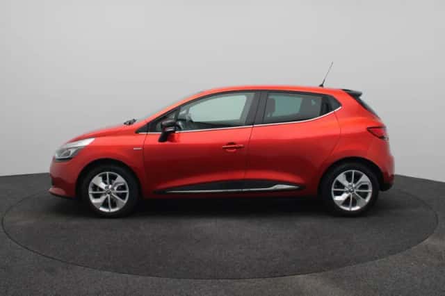 Renault Clio (2016) thumbnail 6