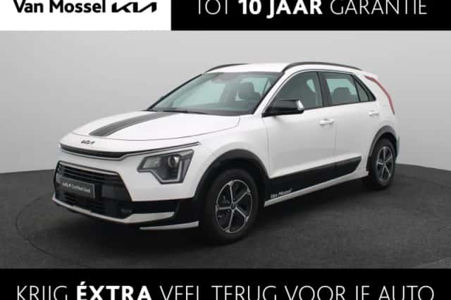 Kia Niro (2025) thumbnail 1