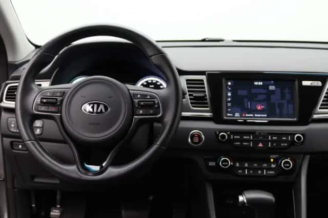 Kia Niro (2019) thumbnail 6