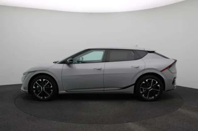 Kia EV6 (2025) thumbnail 4