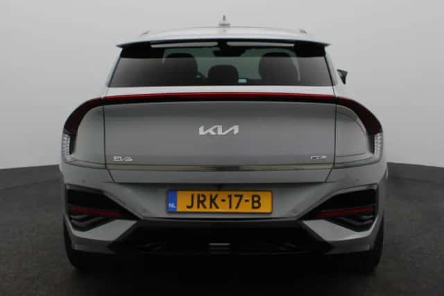 Kia EV6 (2025) thumbnail 5