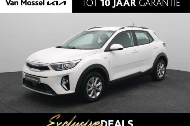 Kia Stonic (2022) thumbnail 1