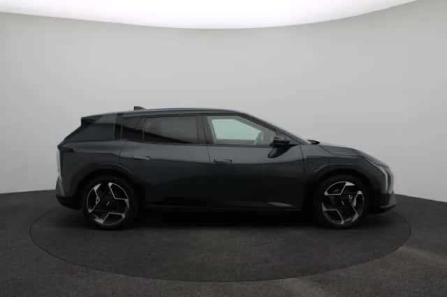 Kia EV4 (2026) thumbnail 6