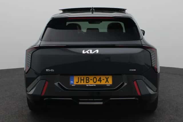 Kia EV4 (2025) thumbnail 5