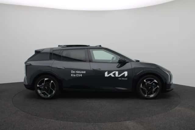 Kia EV4 (2025) thumbnail 6