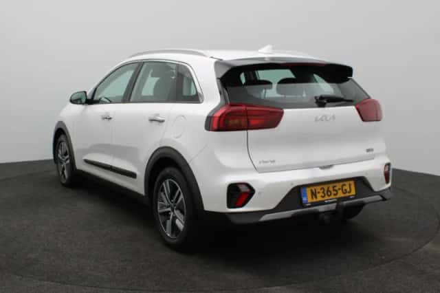 Kia Niro (2021) thumbnail 2
