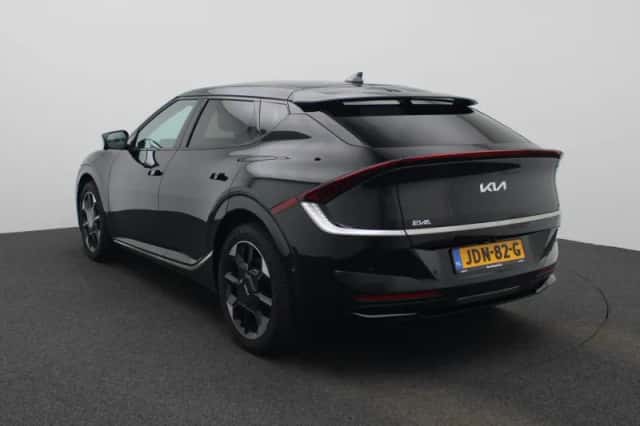 Kia EV6 (2025) thumbnail 2