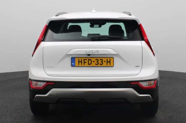 Kia Niro (2025) thumbnail 5