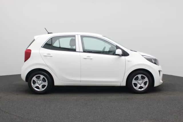 Kia Picanto (2021) thumbnail 6