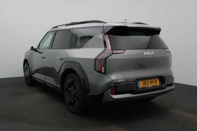 Kia EV9 (2025) thumbnail 2