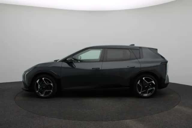 Kia EV4 (2026) thumbnail 4