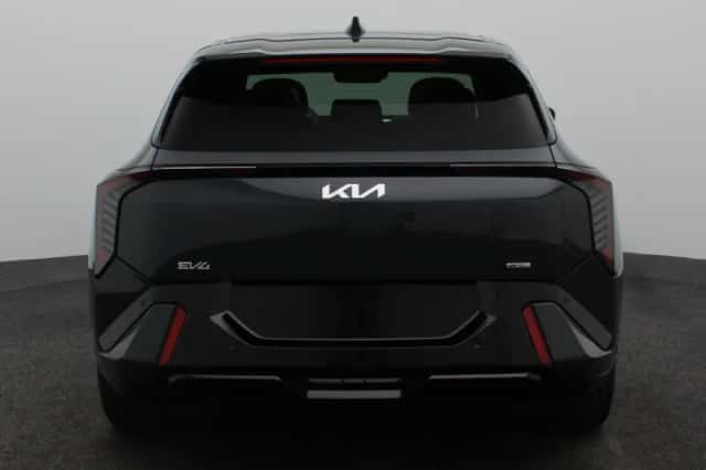 Kia EV4 (2026) thumbnail 5