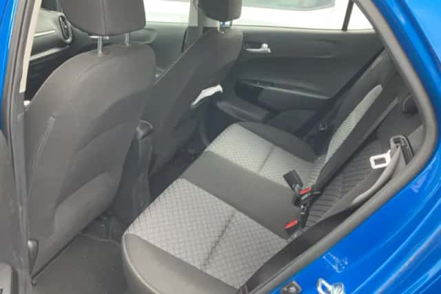 Kia Picanto (2024) thumbnail 5