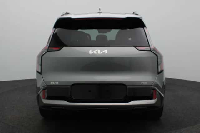 Kia EV9 (2026) thumbnail 5