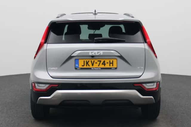 Kia Niro (2025) thumbnail 5