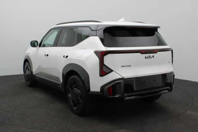 Kia Seltos (2026) thumbnail 2