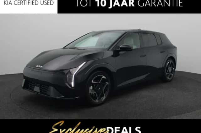 Kia EV4 (2026) thumbnail 1