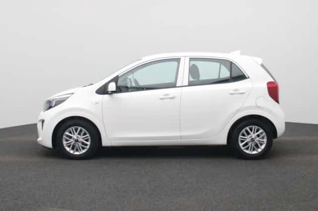 Kia Picanto (2022) thumbnail 4