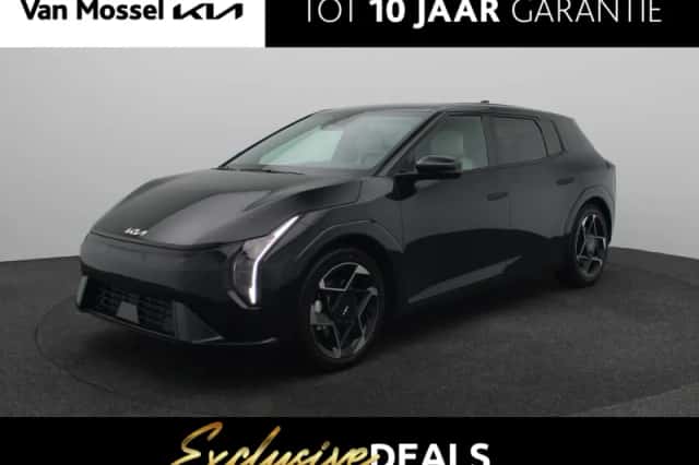 Kia EV4 (2026) thumbnail 1