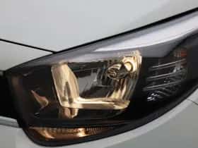 Kia Picanto (2022) thumbnail 13