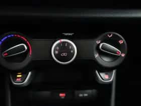 Kia Picanto (2022) thumbnail 17