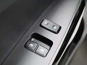Kia Picanto (2022) thumbnail 24