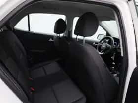 Kia Picanto (2022) thumbnail 28