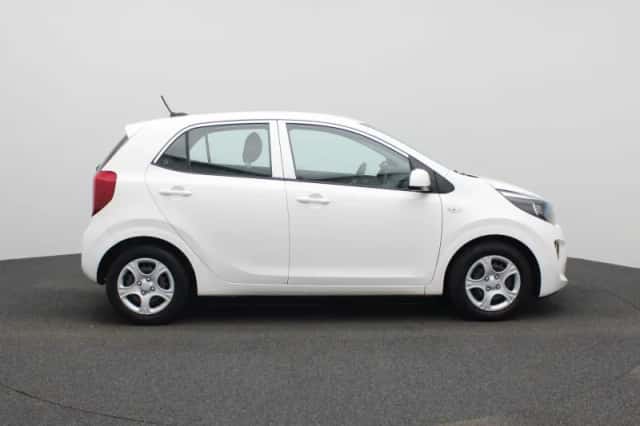 Kia Picanto (2022) thumbnail 6