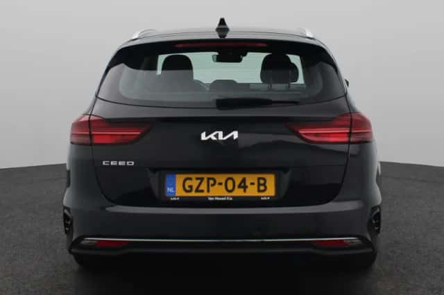 Kia Ceed Sportswagon (2025) thumbnail 5