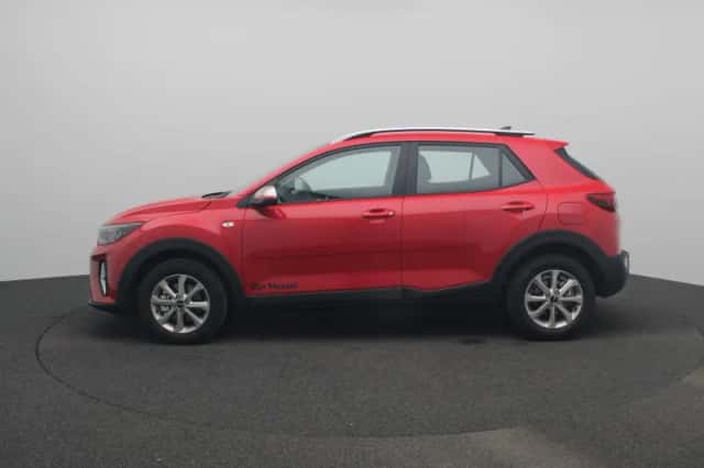 Kia Stonic (2025) thumbnail 4