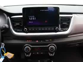 Kia Stonic thumbnail 9
