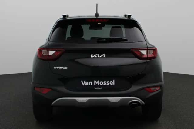 Kia Stonic (2024) thumbnail 5