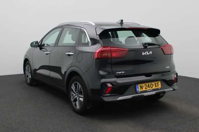 Kia Niro (2022) thumbnail 2