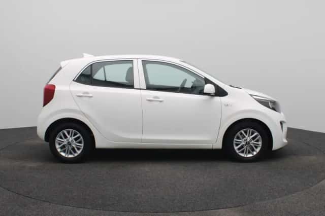 Kia Picanto (2021) thumbnail 6