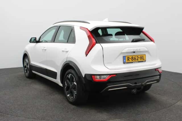 Kia Niro EV (2022) thumbnail 2