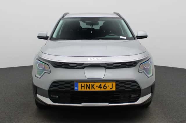 Kia Niro EV (2025) thumbnail 3