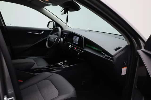 Kia Niro EV (2025) thumbnail 38