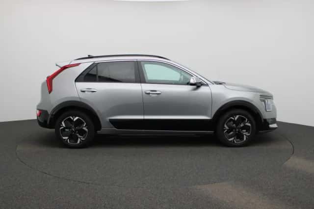 Kia Niro EV (2025) thumbnail 6