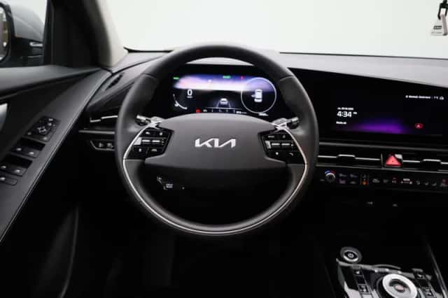 Kia Niro EV (2025) thumbnail 8