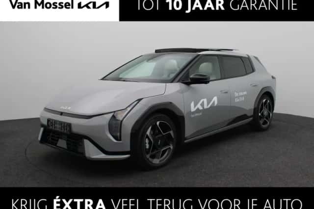 Kia EV4 (2025) thumbnail 1