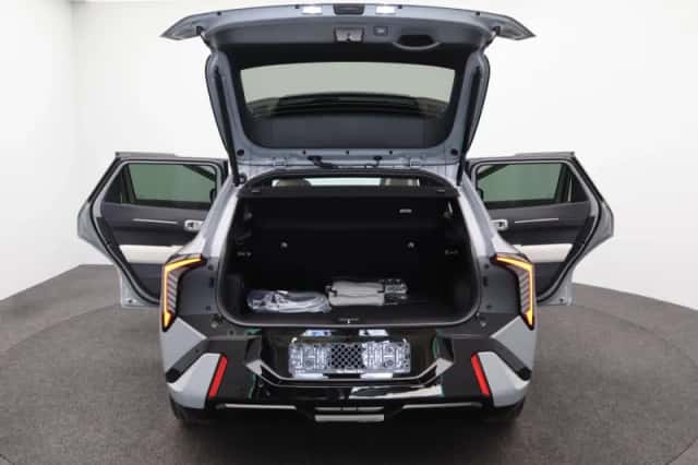 Kia EV4 (2025) thumbnail 15