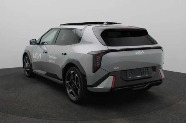 Kia EV4 (2025) thumbnail 4