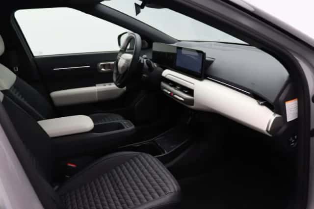 Kia EV4 (2025) thumbnail 32
