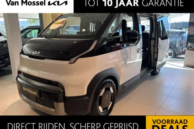 Kia PV5 (2026) thumbnail 1