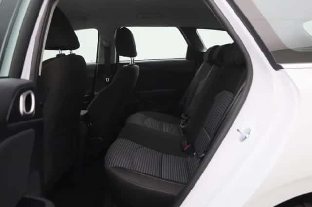 Kia Ceed Sportswagon (2024) thumbnail 14