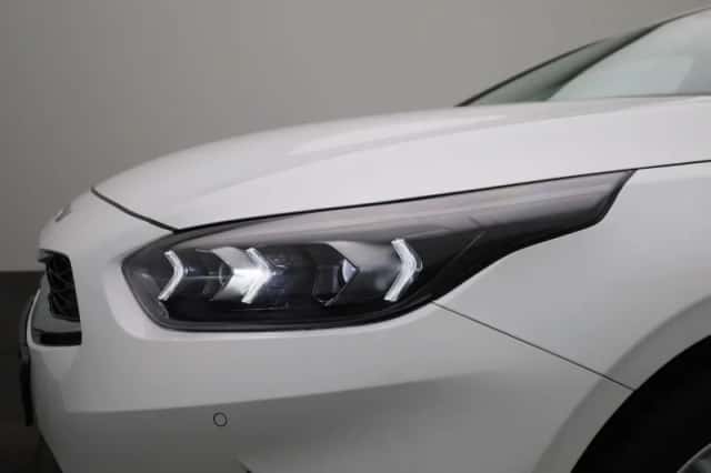 Kia Ceed Sportswagon (2024) thumbnail 17