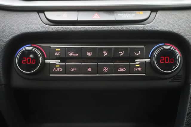 Kia Ceed Sportswagon (2024) thumbnail 20