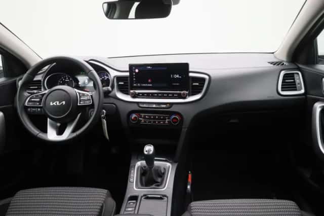 Kia Ceed Sportswagon (2024) thumbnail 31