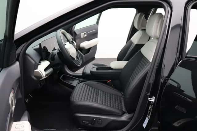 Kia EV4 (2026) thumbnail 12