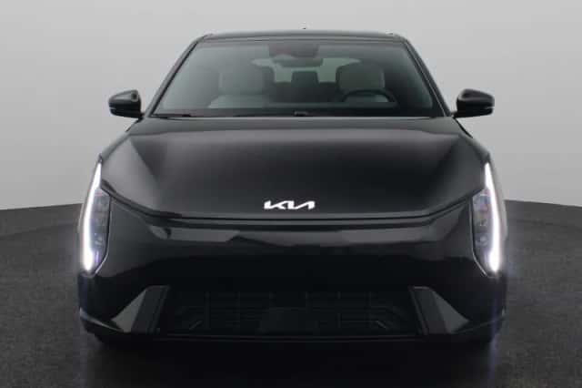 Kia EV4 (2026) thumbnail 4